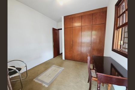 Casa à venda com 4 quartos, 285m² em Residencial Quatro (Alphaville), Santana de Parnaíba