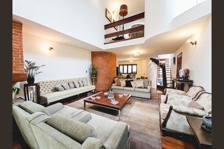 Casa à venda com 4 quartos, 285m² em Residencial Quatro (Alphaville), Santana de Parnaíba