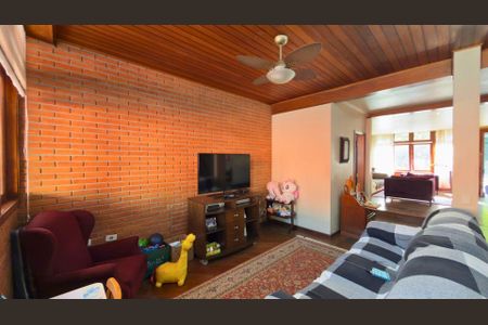 Casa à venda com 4 quartos, 305m² em Residencial Onze (Alphaville), Santana de Parnaíba