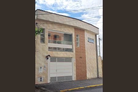 Casa à venda com 160m², 2 quartos e 2 vagasFACHADA