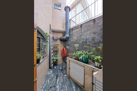 Casa à venda com 160m², 2 quartos e 2 vagasCHURRASQUEIRA