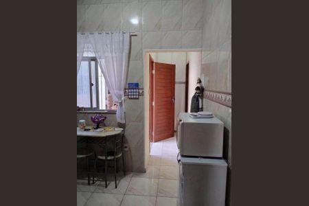 Casa para alugar com 3 quartos, 180m² em Barro Vermelho, São Gonçalo