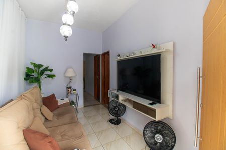 Sala de casa para alugar com 3 quartos, 180m² em Barro Vermelho, São Gonçalo