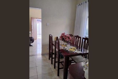 Casa para alugar com 3 quartos, 180m² em Barro Vermelho, São Gonçalo