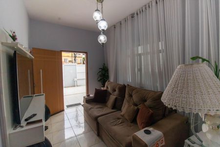 Sala de casa para alugar com 3 quartos, 180m² em Barro Vermelho, São Gonçalo