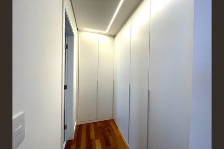 Casa de Condomínio à venda com 5 quartos, 548m² em Alphaville Residencial Zero, Barueri