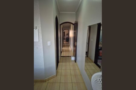 Casa à venda com 159m², 3 quartos e 4 vagasQuarto