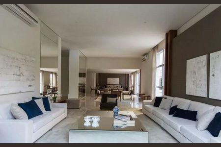 Apartamento à venda com 3 quartos, 232m² em Alphaville Industrial, Barueri