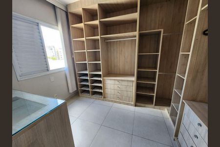 Casa à venda com 3 quartos, 168m² em Tamboré, Santana de Parnaíba