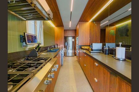 Apartamento à venda com 140m², 3 quartos e 2 vagas