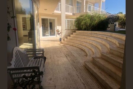 Casa de condomínio à venda com 950m², 4 quartos e 5 vagas