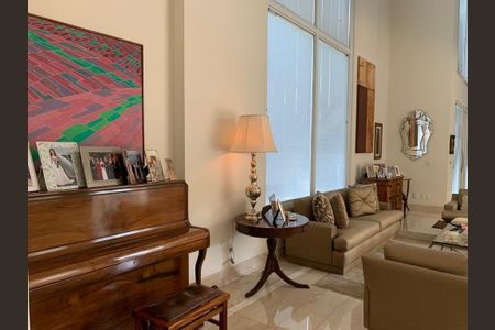 Casa de Condomínio à venda com 4 quartos, 950m² em Alphaville Residencial Um, Barueri