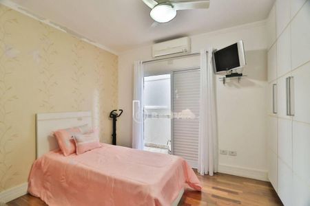 Casa à venda com 3 quartos, 207m² em Residencial Nove (Alphaville), Santana de Parnaíba