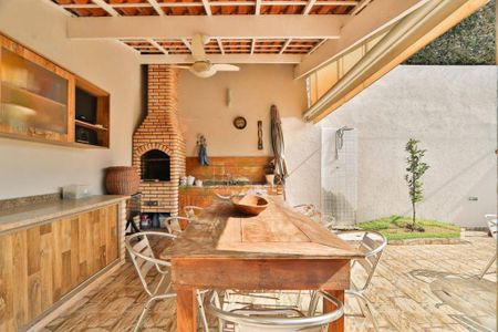 Casa à venda com 3 quartos, 207m² em Residencial Nove (Alphaville), Santana de Parnaíba