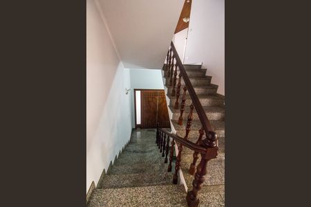 Casa à venda com 480m², 4 quartos e 3 vagas Casa à venda com 480m², 4 quartos e 3 vagasEntrada