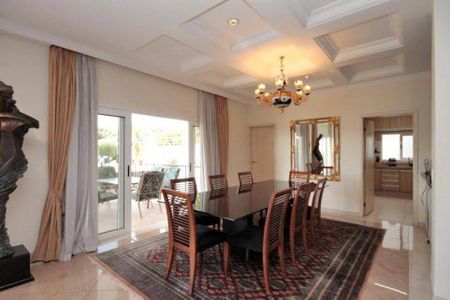 Casa à venda com 8 quartos, 980m² em Alphaville, Santana de Parnaíba