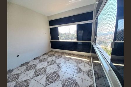 Casa à venda com 2 quartos, 214m² em Jardim Regina Alice, Barueri