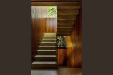 Casa à venda com 620m², 5 quartos e 4 vagasFoto 34