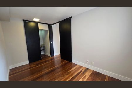 Apartamento à venda com 60m², 2 quartos e 1 vaga