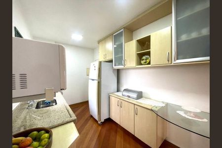 Apartamento à venda com 94m², 2 quartos e 2 vagas