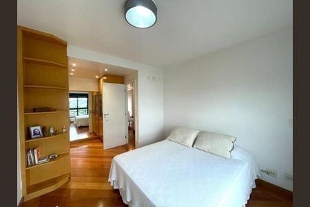 Apartamento à venda com 2 quartos, 94m² em Alphaville Industrial, Barueri