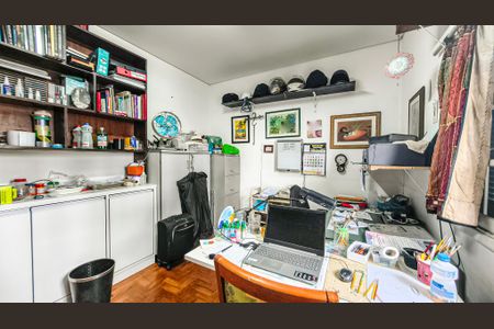 Apartamento para alugar com 130m², 3 quartos e 1 vagaQuarto 3