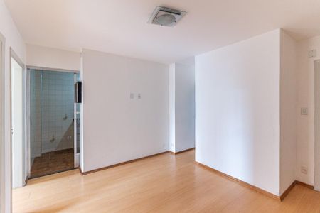 Apartamento para alugar com 68m², 2 quartos e sem vagaSala