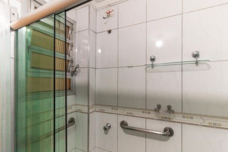 Apartamento para alugar com 68m², 2 quartos e sem vagaBanheiro