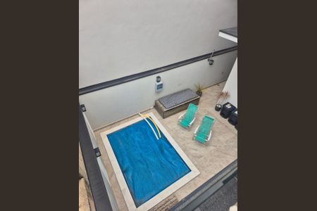 Casa de condomínio à venda com 160m², 3 quartos e 4 vagas