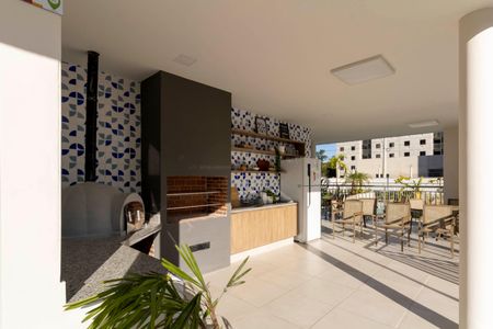 Apartamento para alugar com 50m², 2 quartos e 1 vaga Apartamento para alugar com 50m², 2 quartos e 1 vagaÁrea comum - Churrasqueira