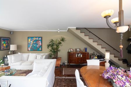 Sala de apartamento à venda com 3 quartos, 192m² em Moema, São Paulo