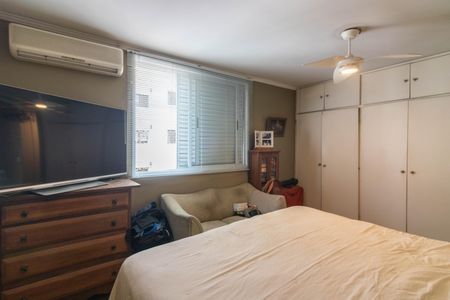 Apartamento à venda com 192m², 3 quartos e 1 vaga Apartamento à venda com 192m², 3 quartos e 1 vagaSuíte