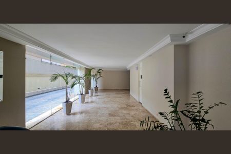 Apartamento à venda com 192m², 3 quartos e 1 vaga Apartamento à venda com 192m², 3 quartos e 1 vagaHall de entrada