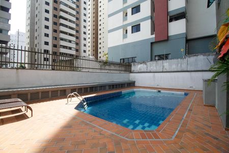 Apartamento para alugar com 160m², 4 quartos e 3 vagasÁrea Comum - Piscina
