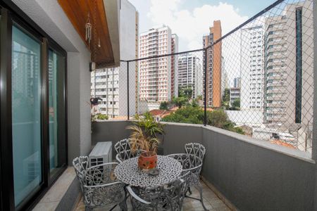 Apartamento para alugar com 160m², 4 quartos e 3 vagasVaranda e Vista da Sala de Estar e Jantar