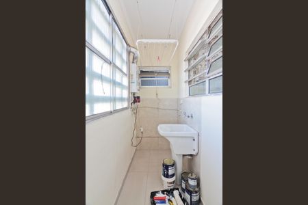 Apartamento à venda com 62m², 2 quartos e 1 vaga Apartamento à venda com 62m², 2 quartos e 1 vagaÁrea de Serviço