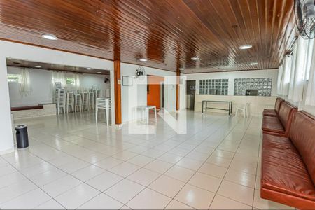 Apartamento à venda com 62m², 2 quartos e 1 vaga Apartamento à venda com 62m², 2 quartos e 1 vagaÁrea comum - Salão de festas
