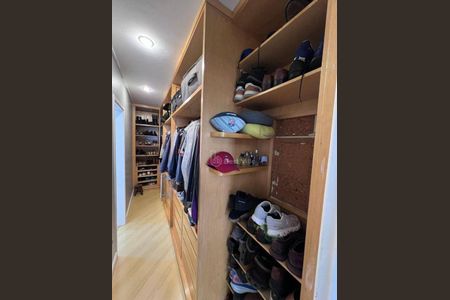 Casa à venda com 300m², 3 quartos e 4 vagas