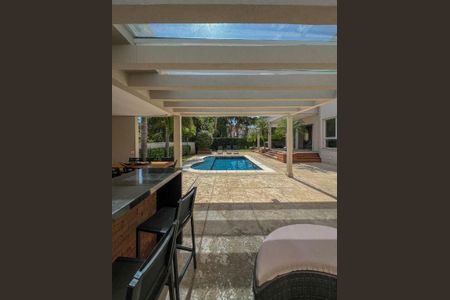 Casa de condomínio à venda com 451m², 4 quartos e 2 vagas