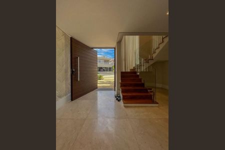 Casa de condomínio à venda com 451m², 4 quartos e 2 vagas