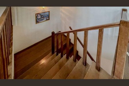 Casa de condomínio à venda com 651m², 4 quartos e 5 vagas