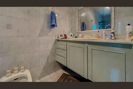 Casa de condomínio à venda com 651m², 4 quartos e 5 vagas