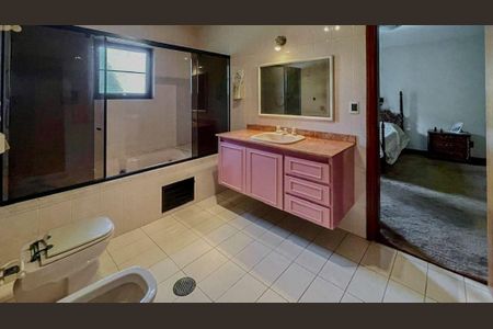 Casa de condomínio à venda com 651m², 4 quartos e 5 vagas