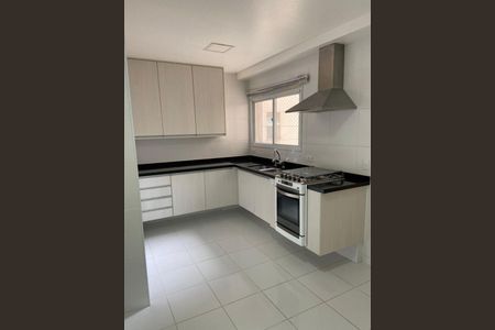 Apartamento à venda com 4 quartos, 245m² em Alphaville Industrial, Barueri