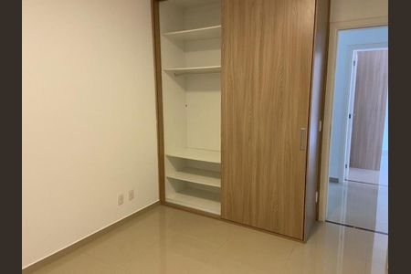 Apartamento à venda com 4 quartos, 245m² em Alphaville Industrial, Barueri