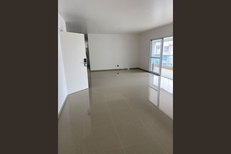 Apartamento à venda com 4 quartos, 245m² em Alphaville Industrial, Barueri