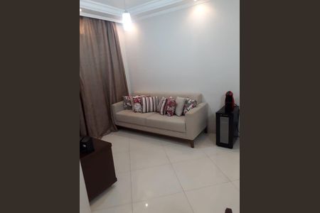 Apartamento à venda com 3 quartos, 70m² em Vila Carbone, São Paulo