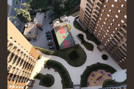 Apartamento à venda com 2 quartos, 60m² em Jardim Tupanci, Barueri