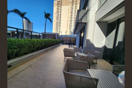 Apartamento à venda com 2 quartos, 64m² em Tamboré, Barueri