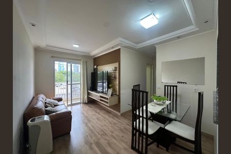 Apartamento à venda com 2 quartos, 61m² em Jardim Tupanci, Barueri